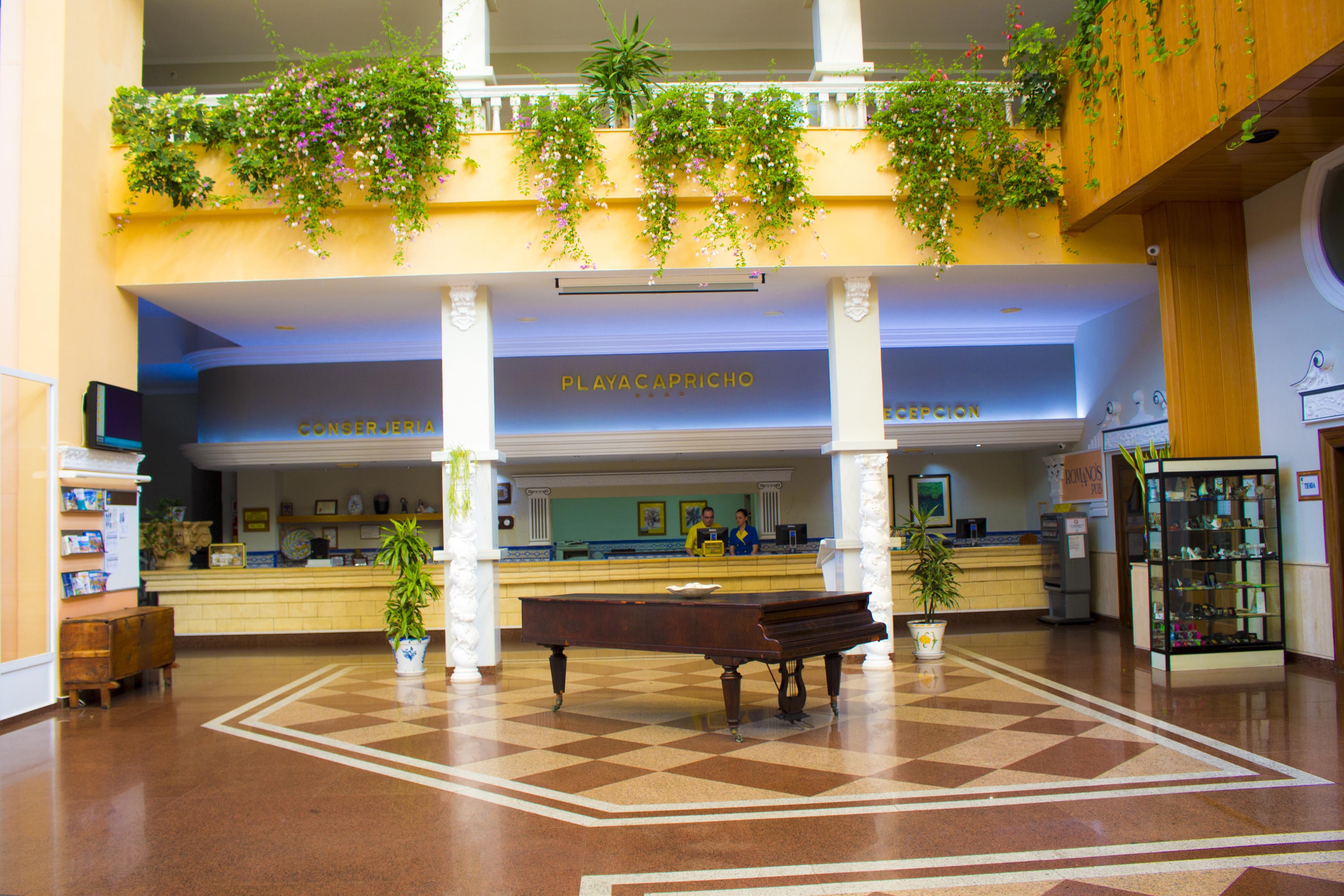 Hotel Playacapricho Roquetas de Mar Zewnętrze zdjęcie